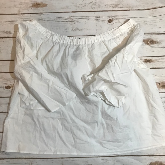 Lane Bryant Tops - NWT Lane Bryant White Off The Shoulder Top